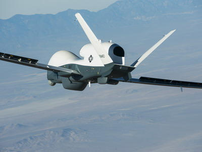 大型無人機(jī)防波套|鍍金屬防波套|輕量化電磁屏蔽解決方案-Syscom